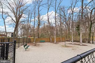 8180 Fernlake Ct, Alexandria, VA 22309 - Photo 42