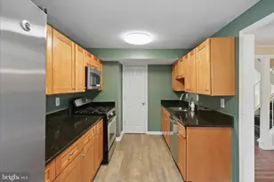 8180 Fernlake Ct, Alexandria, VA 22309 - Photo 8