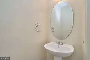 4102 Kentmere Square, Fairfax, VA 22030 - Photo 8