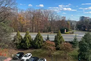 8340 Greensboro Dr, McLean, VA 22102 - Photo 18