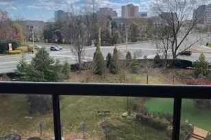 8340 Greensboro Dr, McLean, VA 22102 - Photo 12