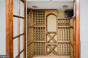 2177 Chain Bridge Rd, Vienna, VA 22182 - Photo 40