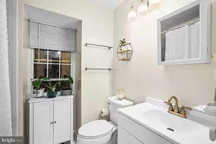 2418 Ridgehampton Ct, Reston, VA 20191 - Photo 12