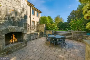 8305 Fox Haven Dr, McLean, VA 22102 - Photo 6