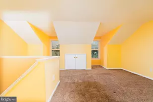 6035 Netherton St, Centreville, VA 20120 - Photo 4
