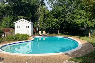 1542 Crowell Rd, Vienna, VA 22182 - Photo 54