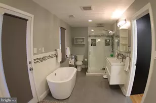 1542 Crowell Rd, Vienna, VA 22182 - Photo 12