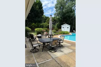 1542 Crowell Road, Vienna, VA 22182 - Photo 52