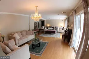 1542 Crowell Rd, Vienna, VA 22182 - Photo 6