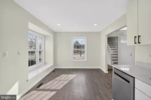 6476 Franconia Ct, Springfield, VA 22150 - Photo 14