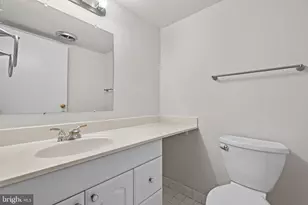 11200 Chestnut Grove Square, Reston, VA 20190 - Photo 24