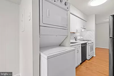 11200 Chestnut Grove Square #203, Reston, VA 20190 - Photo 18