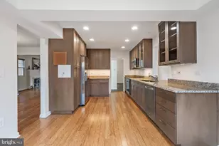 3116 Wynford Dr, Fairfax, VA 22031 - Photo 6