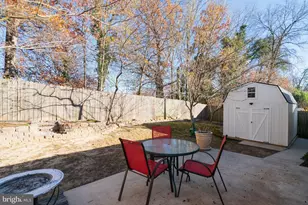 7215 Beverly Park Dr, Springfield, VA 22150 - Photo 42