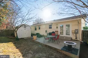 7215 Beverly Park Dr, Springfield, VA 22150 - Photo 44