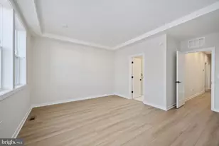 14377 Gln Mnr Dr, Chantilly, VA 20151 - Photo 4