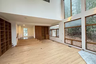 10701 Sycamore Springs Ln, Great Falls, VA 22066 - Photo 10