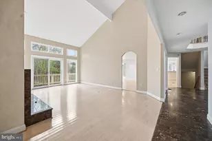 10701 Sycamore Springs Ln, Great Falls, VA 22066 - Photo 52