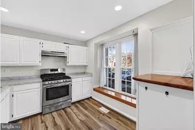 14467 Four Chimney Drive, Centreville, VA 20120 - Photo 6