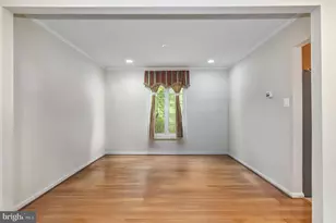 8916 Arley Dr, Springfield, VA 22153 - Photo 12