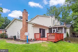 8916 Arley Dr, Springfield, VA 22153 - Photo 8