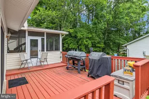 8916 Arley Dr, Springfield, VA 22153 - Photo 6