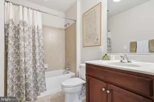 2905 Saintsbury Plaza, Fairfax, VA 22031 - Photo 22