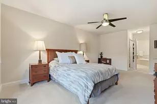 2905 Saintsbury Plaza, Fairfax, VA 22031 - Photo 14