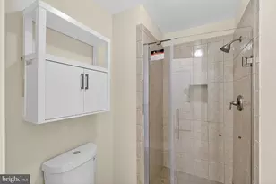 7701 Solomon Seal Dr, Springfield, VA 22152 - Photo 26