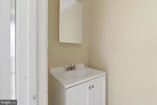 4314 Gramercy Cir, Alexandria, VA 22309 - Photo 12