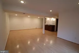 11312 Myrtle Ln, Reston, VA 20191 - Photo 8