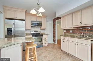 11312 Myrtle Ln, Reston, VA 20191 - Photo 14