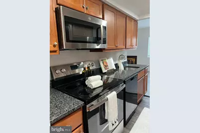 1546 Scandia Circle, Reston, VA 20190 - Photo 12