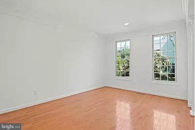 9927 Miles Stone Court, Vienna, VA 22181 - Photo 16