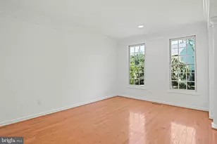 9927 Miles Stone Ct, Vienna, VA 22181 - Photo 16