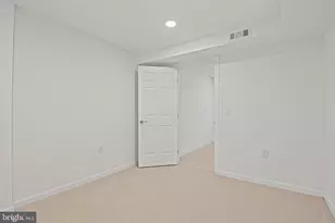 9927 Miles Stone Ct, Vienna, VA 22181 - Photo 52