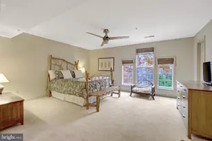 1334 Garden Wall Cir, Reston, VA 20194 - Photo 24