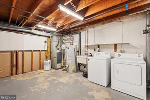 5450 Lighthouse Ln, Burke, VA 22015 - Photo 28