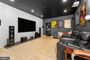 1445 Mayhurst Blvd, McLean, VA 22102 - Photo 30