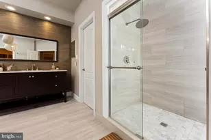 1445 Mayhurst Blvd, McLean, VA 22102 - Photo 26