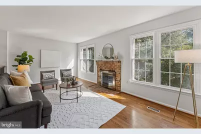 7801 Byrds Nest Pass, Annandale, VA 22003 - Photo 6