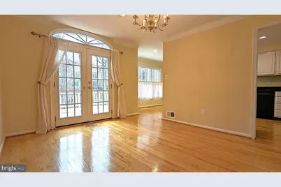 1379 Heritage Oak Way, Reston, VA 20194 - Photo 10