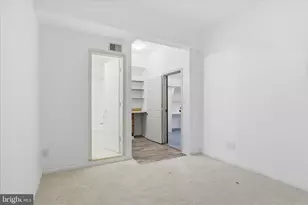 7594 Woodstown Dr, Springfield, VA 22153 - Photo 20