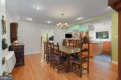 7914 Idylwood Road, Dunn Loring, VA 22027 - Photo 8
