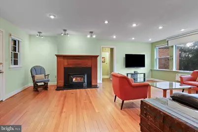 7914 Idylwood Road, Dunn Loring, VA 22027 - Photo 6