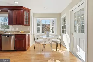 12227 Ox Hill Rd, Fairfax, VA 22033 - Photo 16