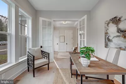 903 Hillcrest Drive SW, Vienna, VA 22180 - Photo 12