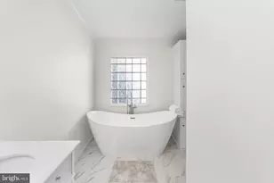 6430 14th, Alexandria, VA 22307 - Photo 18