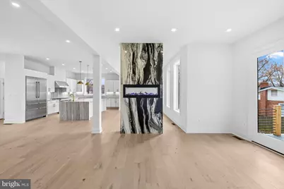 719 Meadow Lane SW, Vienna, VA 22180 - Photo 18