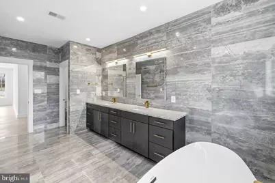 719 Meadow Lane SW, Vienna, VA 22180 - Photo 106